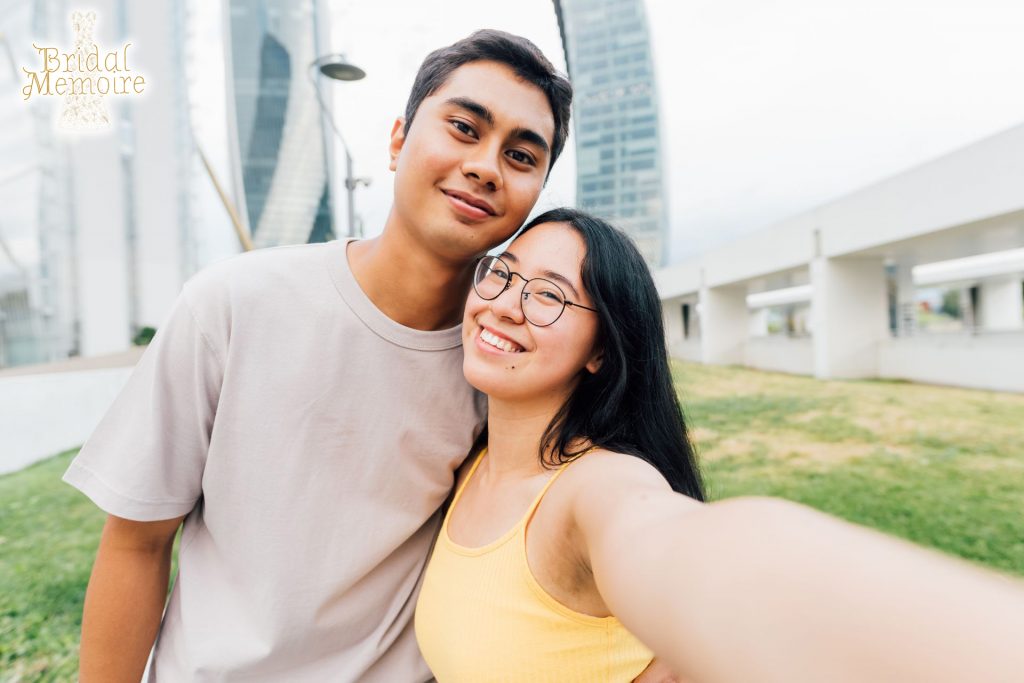 couple loving photoshoot